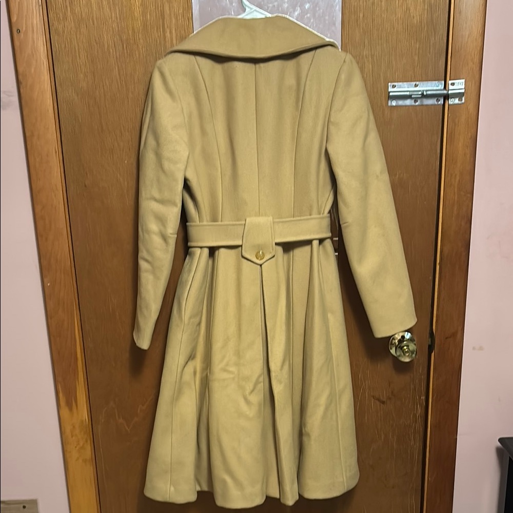Elegant Tan Women's Coat View 2